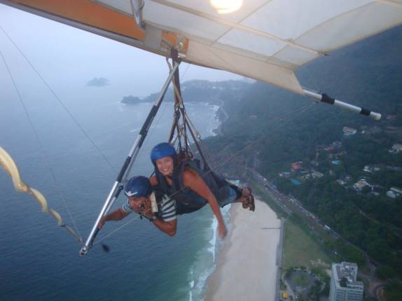 Voando de asa delta no Rio de Janeiro - RJ
